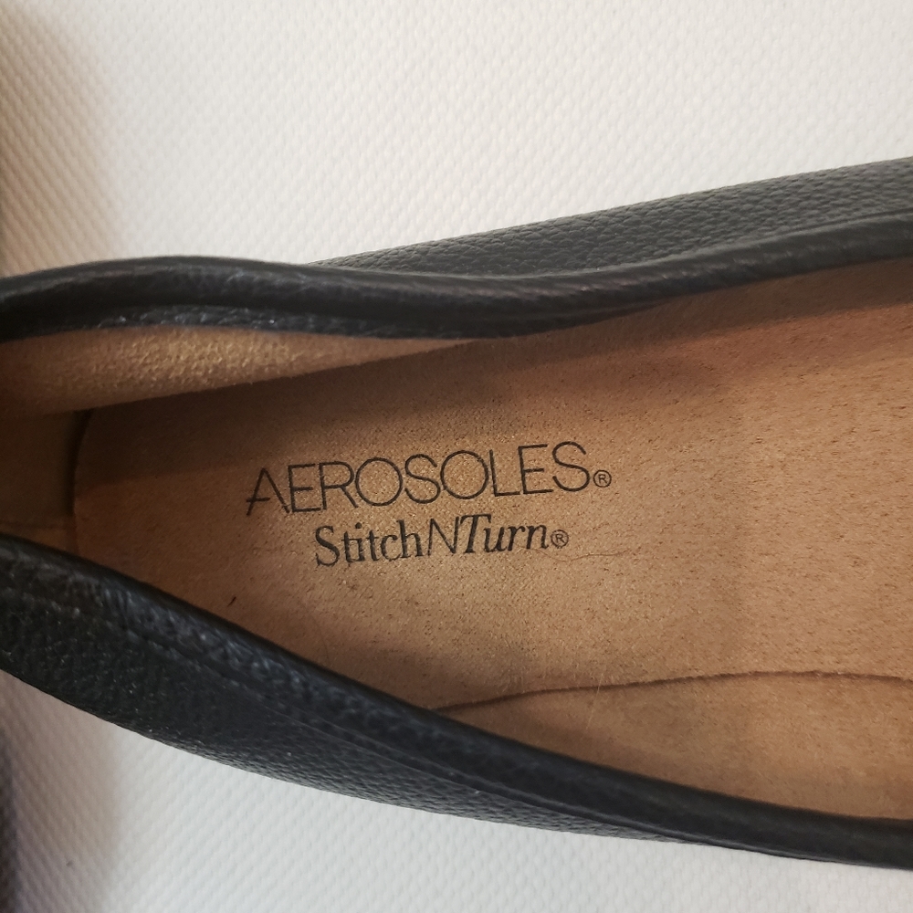 Shoes - Picture 2 of 2